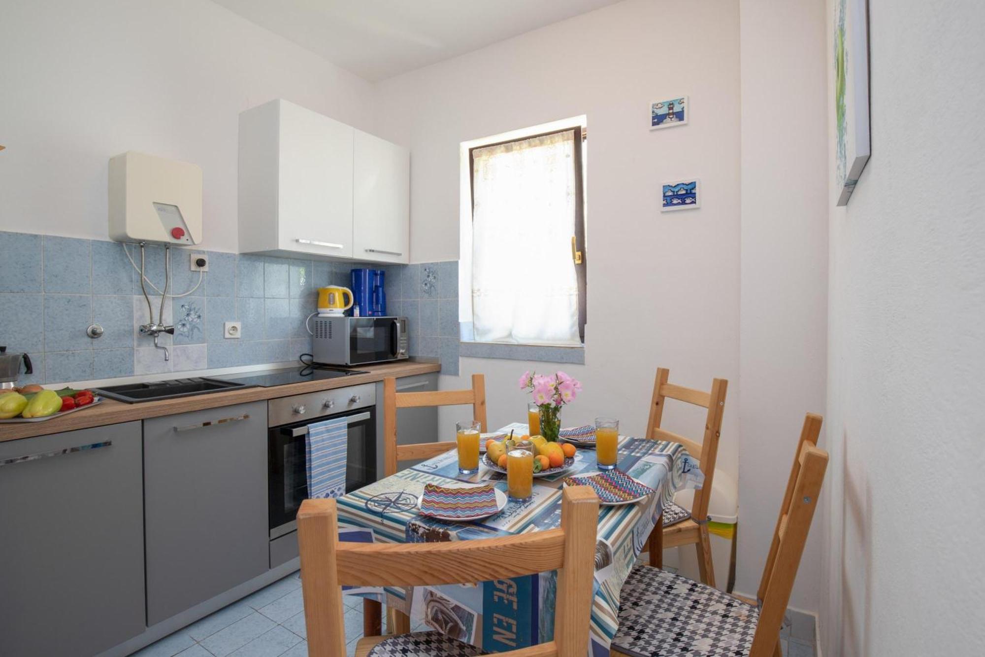 Apartments Brankica Island - Happy Rentals Vantacici Exterior foto